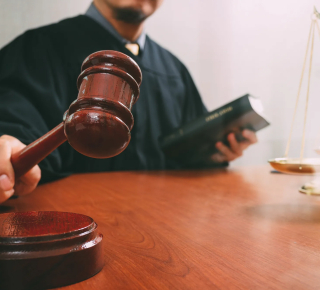 Суд Кушвы вынес обвинительный приговор медсестре, уличенной в подделке больничных 